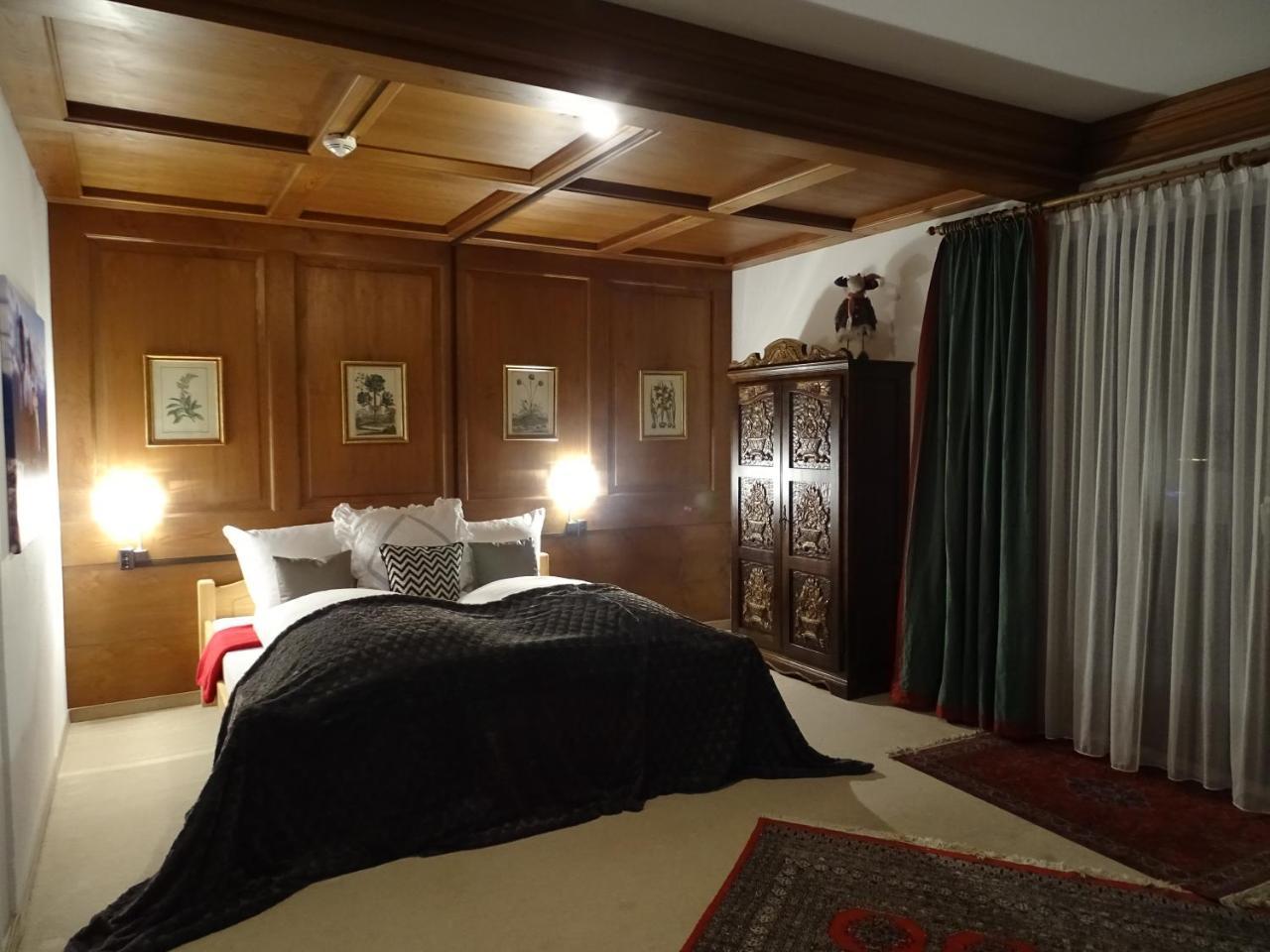 Economy Vierbettzimmer mit Gemeinschaftsbad
